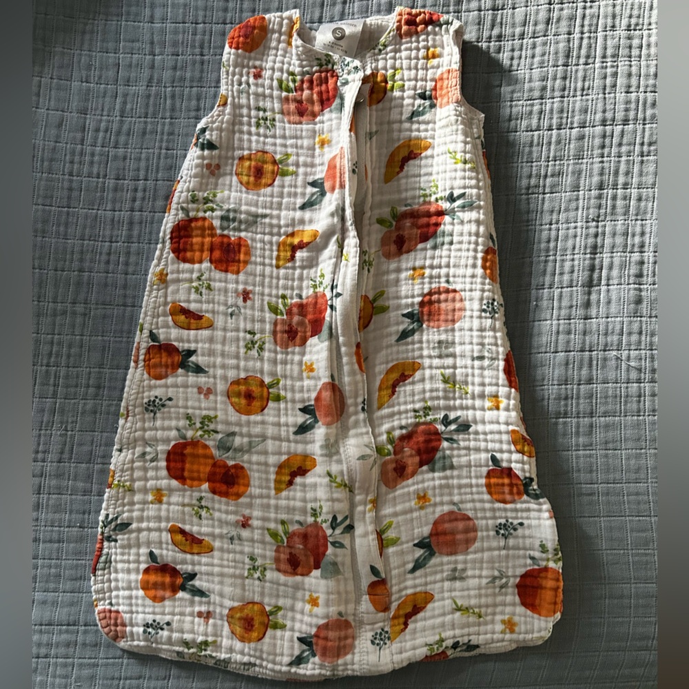 Little Unicorn Cotton Muslin Sleep Bag - Peaches